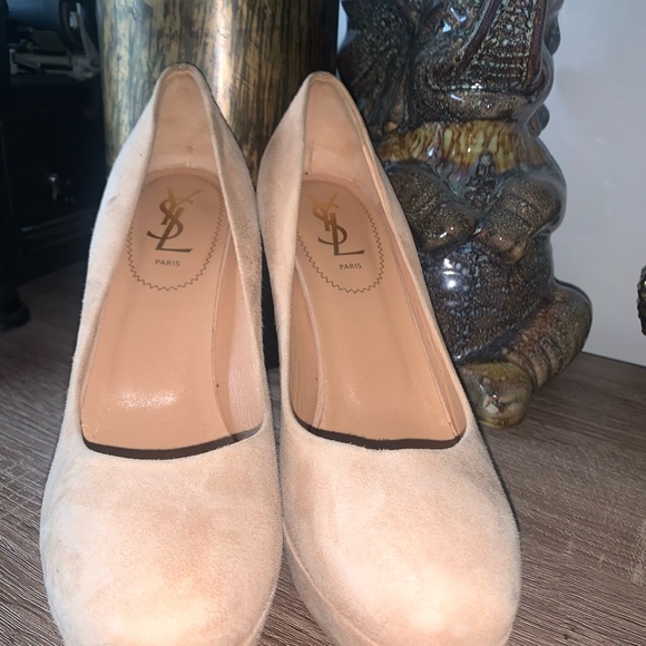 Nude Yves Saint Laurent Heels - Picture 2 of 9